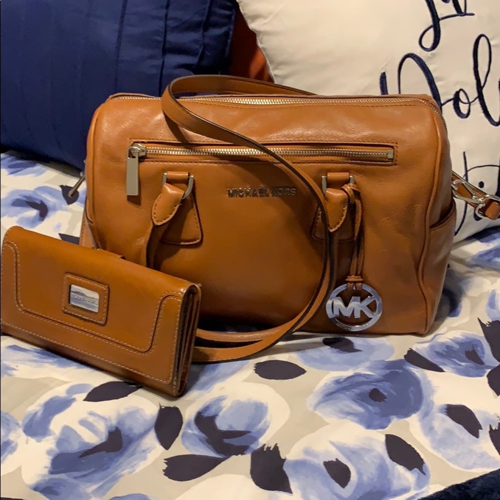 Authentic Michael Kors “Sophie” Satchel & Wallet